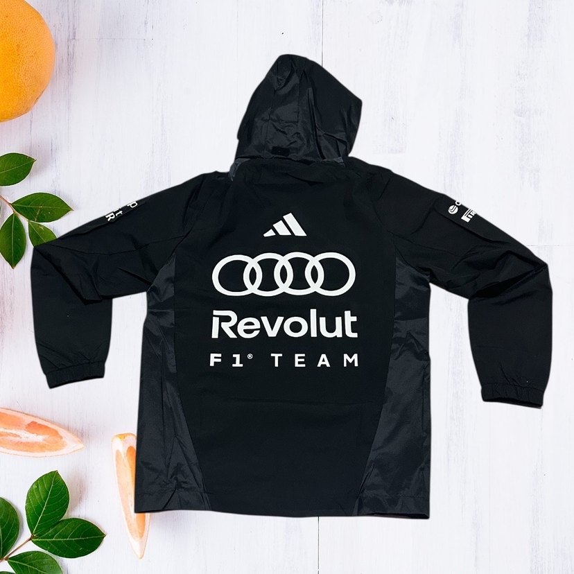 Orijinal Adidas Audi F1 Takımı Yağmurluk Rüzgarlık - Görsel 4