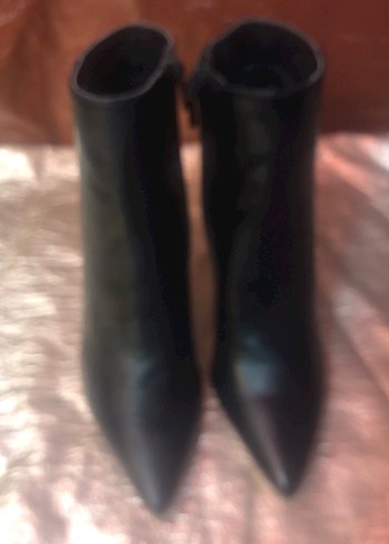 nine-west 37