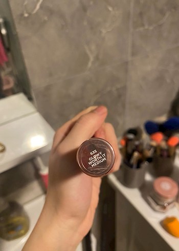 L'Oréal Paris Lumi Sıvı Allık Bej Parlak - Görsel 2