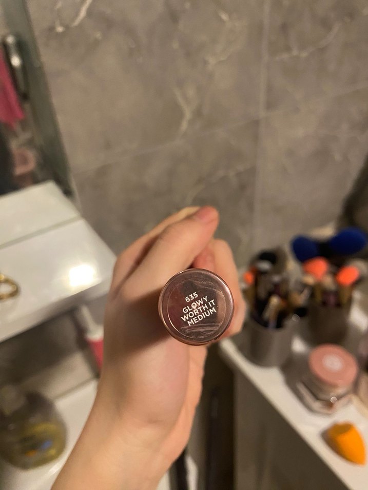 L'Oréal Paris Lumi Sıvı Allık Bej Parlak - Görsel 2