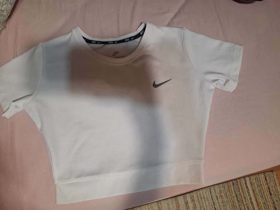 Nike Kız Beyaz Kısa Kollu Tişört - Görsel 2