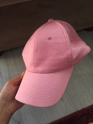 Pembe şapka