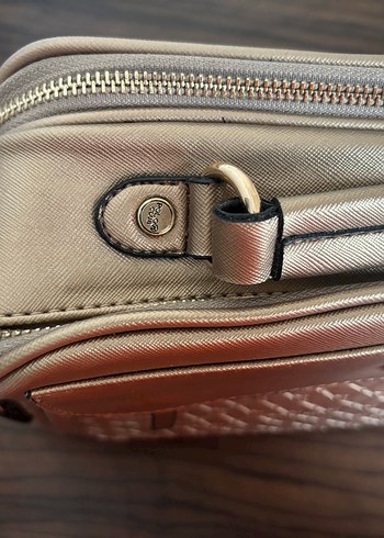 Gri Deri Yılan Desenli Fermuarlı Kadın Çanta - Görsel 2