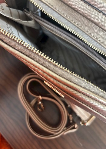 Gri Deri Yılan Desenli Fermuarlı Kadın Çanta - Görsel 4