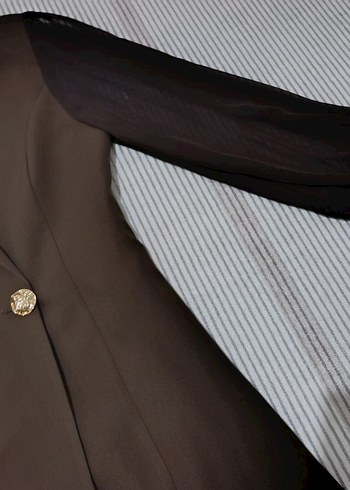 Kahverengi Uzun Düğmeli İş Kadın Ceketi - Görsel 4