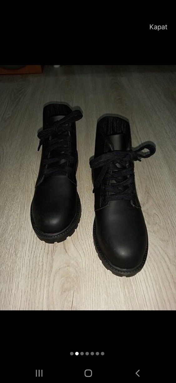 Siyah Kadın Bot - Görsel 3