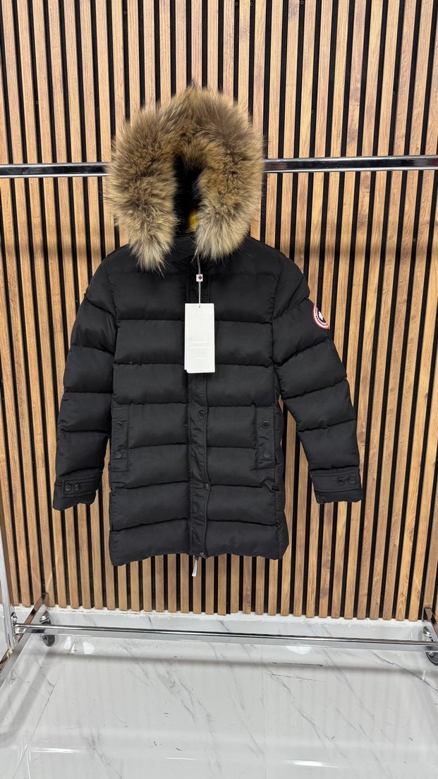 Kürk Detaylı Kısa Kadın Kışlık Mont - Görsel 3