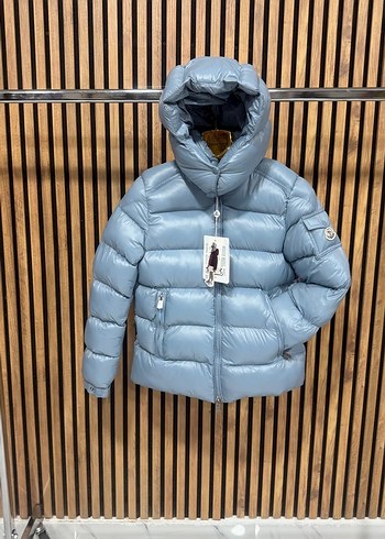 Moncler diğer