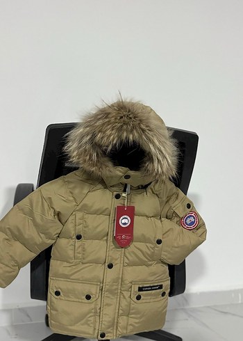 Beyaz Kürklü Nakışlı çocuk Montları - Görsel 4