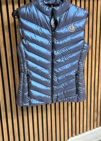 Düğmeli Nakışlı Gri bayan Kolsuz Ceketimiz - Görsel 3