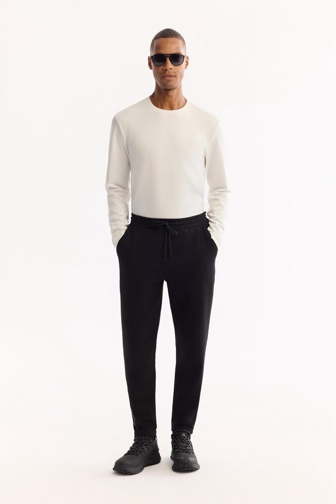 Siyah Kemerli Erkek Rahat Kesim Eşofman Altı - Görsel 3