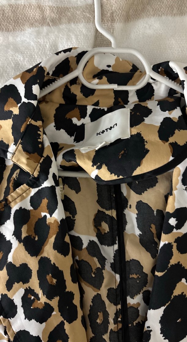 Leopar Desenli Uzun Kadın Kaban - Görsel 2