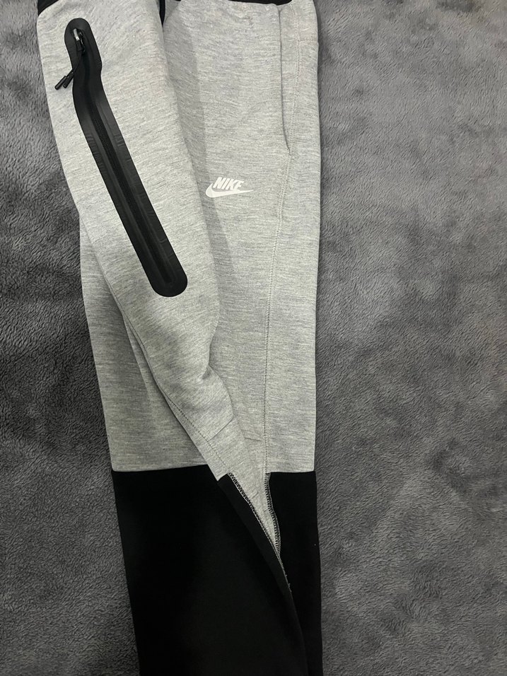 Nike Tech Gri eşofman Altı - Görsel 4