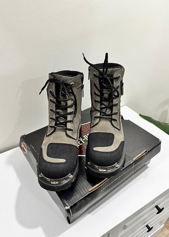 harleyGri Bağcıklı Erkek Biker Bot