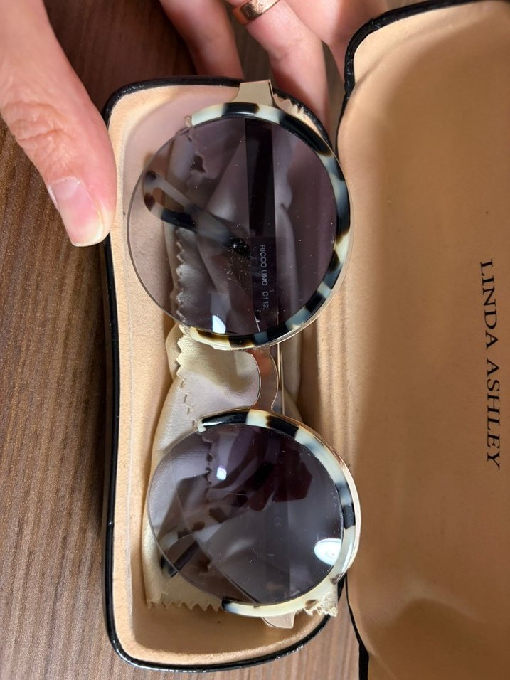 Linda Ashley Bej Retro Gözlük - Görsel 3