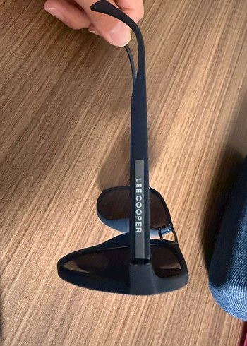 Mavi erkek Güneş Gözlüğü ve Fermuarlı Kılıf - Görsel 3