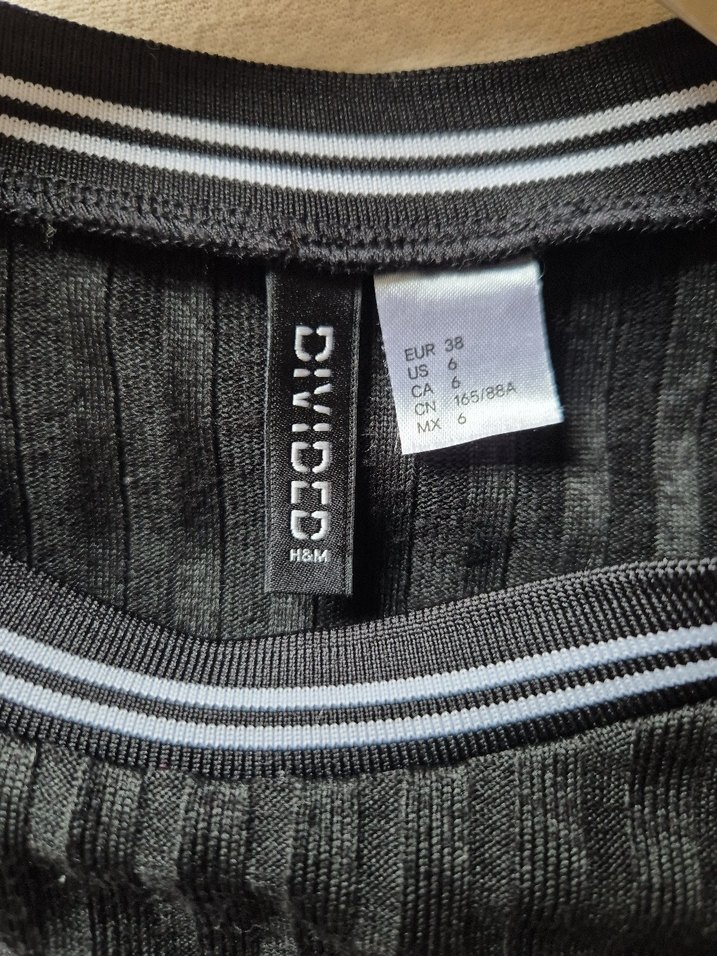 Siyah Uzun Kollu Triko Midi Elbise - Görsel 2