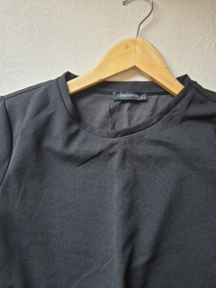 Siyah Uzun Kollu Drapeli Uzun Elbise - Görsel 3