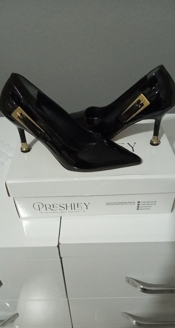 Siyah Tokalı Stiletto Topuklu Kadın Ayakkabı - Görsel 2