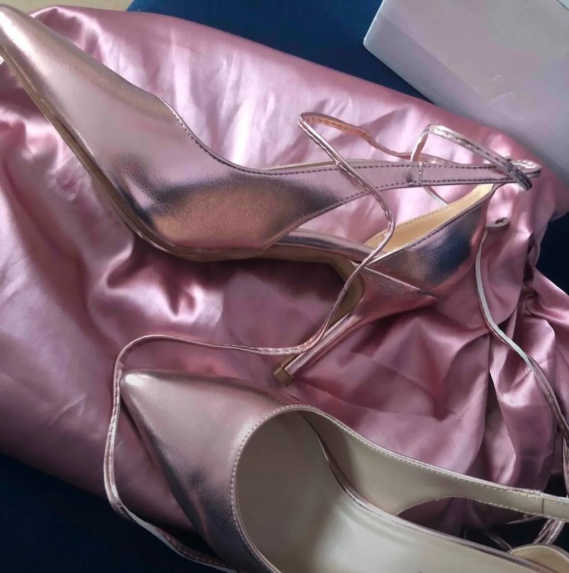 Pembe topuklu - Görsel 3