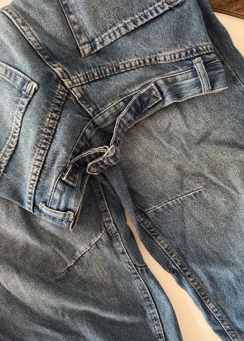 Kadın Mavi Geniş Kesim Kot Pantolon - Görsel 4