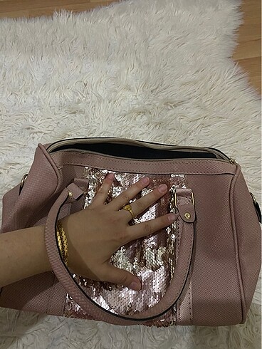 Guess Çanta