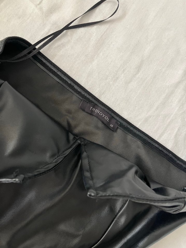 Kadın Siyah Deri Straplez Büstiyer - Görsel 3