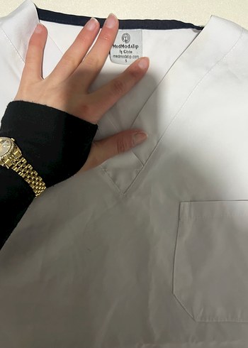 V Yaka Beyaz Erkek Kısa Kollu Pamuklu Gömlek - Görsel 2