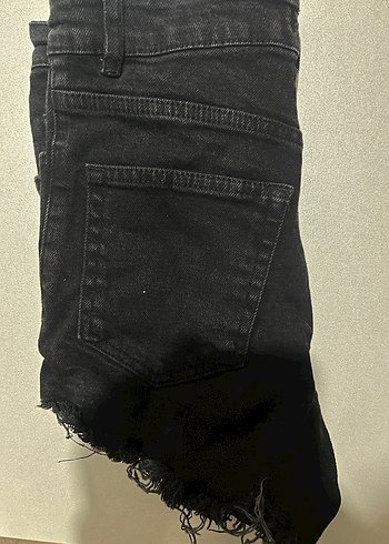 Düğmeli Siyah Kısa Kot Şort - Görsel 4