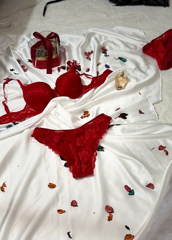 Kırmızı sütyen takımı sıfır ürün - Görsel 2