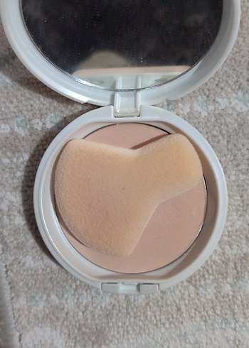 Gabrini Burgundy BB Pudra - Görsel 3