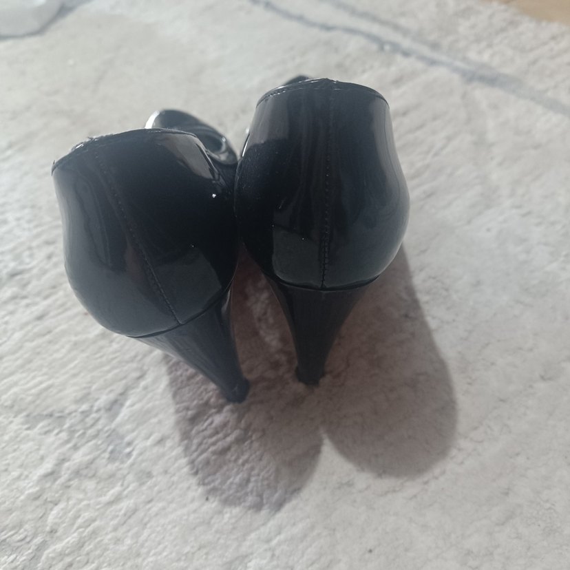 Siyah Dantel Detaylı Yılan Desenli Stiletto - Görsel 2