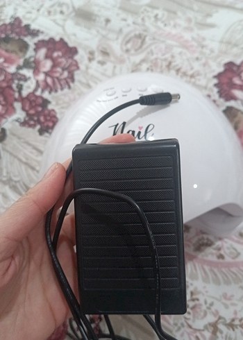 Beyaz Nail Master Tırnak Kurutucu ve Ayak pedalı - Görsel 2