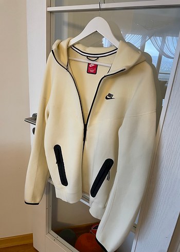 Bej rengi erkek nike tech üstü small beden - Görsel 2