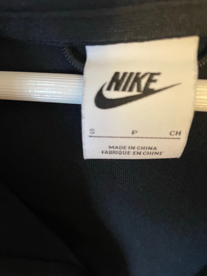 Siyah ve gri nike tech erkek xs beden orijinal - Görsel 4