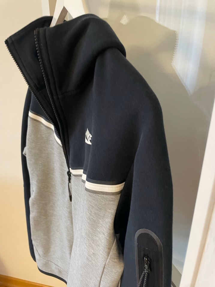 Siyah ve gri nike tech erkek xs beden orijinal - Görsel 5