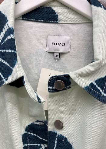 Düğmeli Batik Desenli Kadın Ceket - Görsel 2