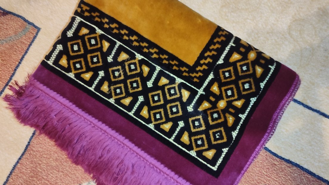 Kadife Seccade - Görsel 3