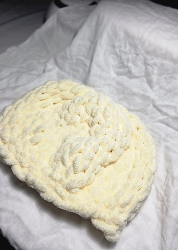 Krem Yumuşak Örgü Bere - Görsel 2