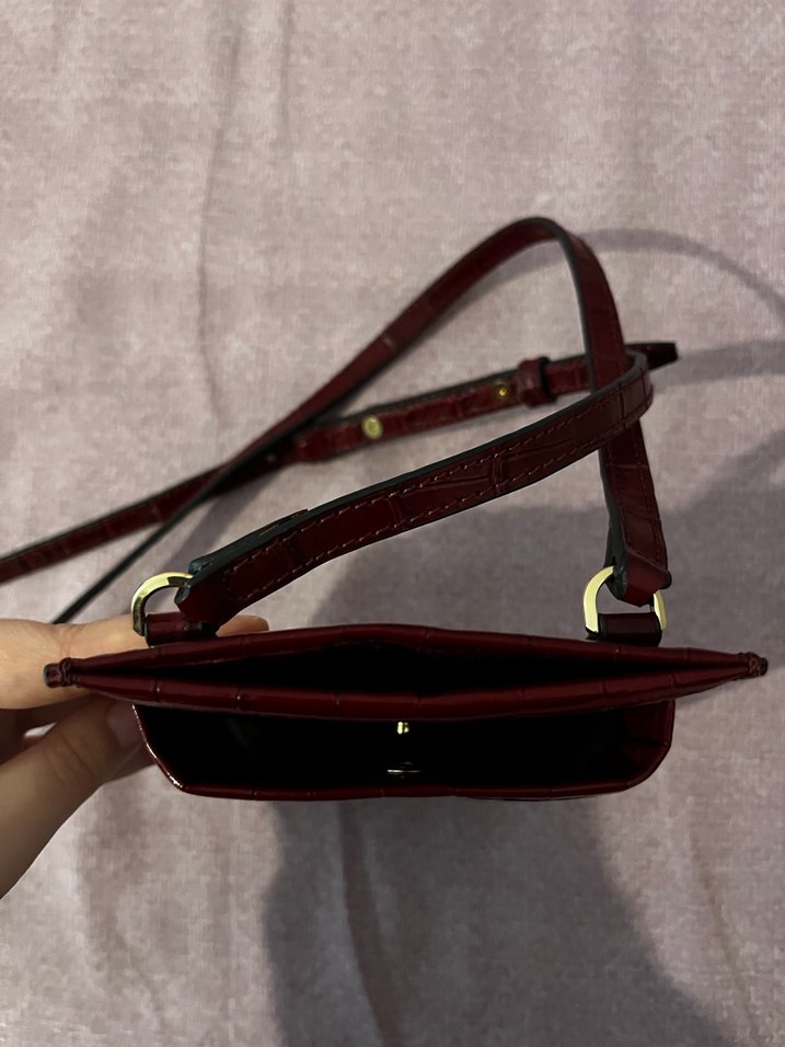 Bordo Deri Yılan Desenli Tokalı Kadın Çanta - Görsel 3