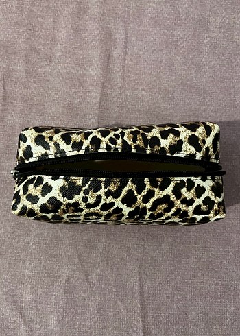 Kahverengi Leopar Desenli Kadın Makyaj Çantası - Görsel 2