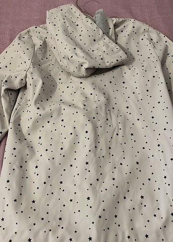 Kız Çocuk Gri Yıldız Desenli Kapüşonlu Yağmurluk - Görsel 2