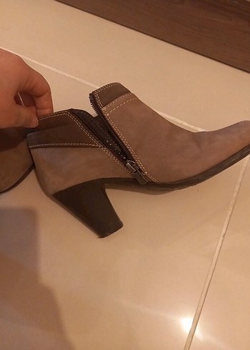 Bej Süet Tokalı Kadın Bot - Görsel 6