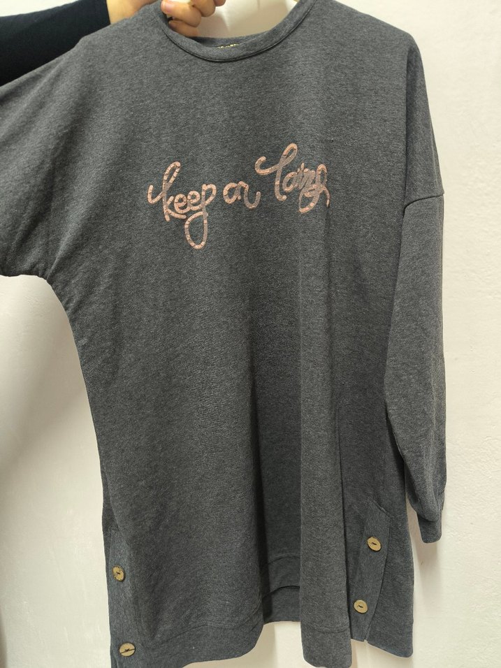 Gri Uzun Kollu Düğmeli Kadın Sweatshirt - Görsel 2