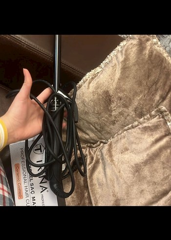 Trina Profesyonel Seramik Kaplamalı Saç Maşası - Görsel 3