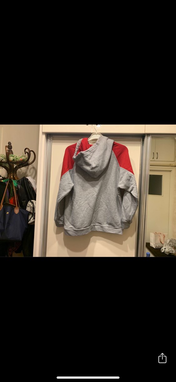 Gri ve Kırmızı Kadın Eşofman Takımı - Görsel 2