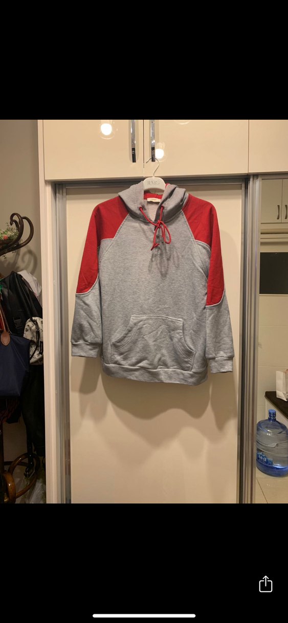 Gri ve Kırmızı Kadın Eşofman Takımı - Görsel 3