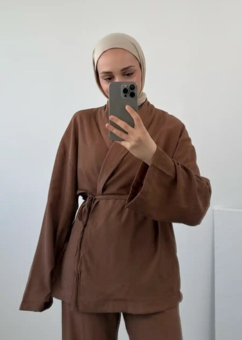 Kahverengi Minimalist Kadın Takım - Görsel 4