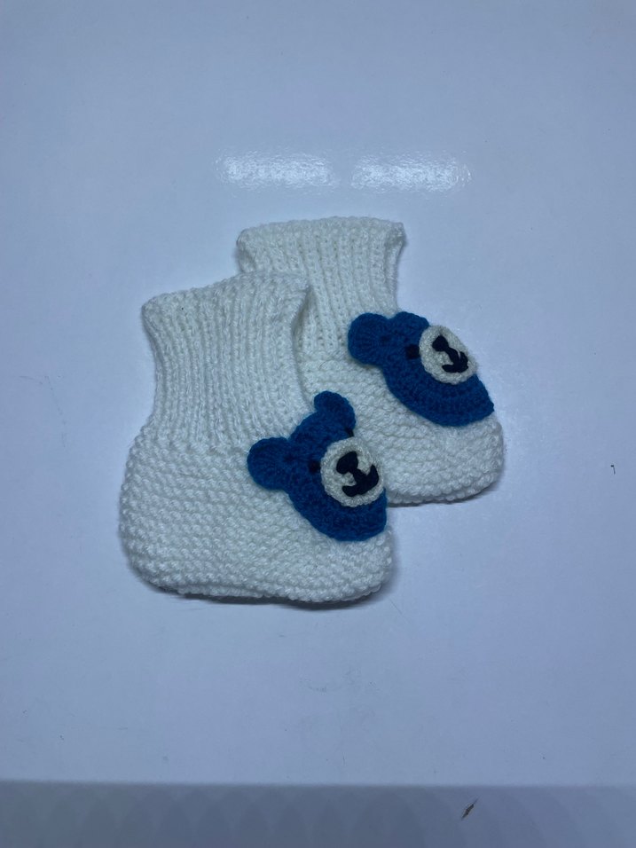 Bebek Beyaz Örgü Patik - Görsel 3