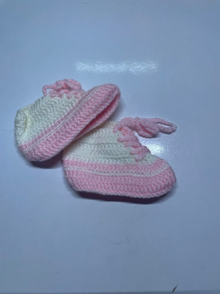 Kız Bebek Pembe Örgü Patik - Görsel 2